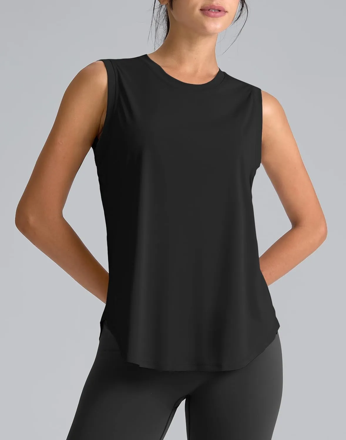 SANTINY Women's Sleeveless Workout Tops Breathable Lightweight Active Tennis Yoga Shirts Athletic Running Tank Tops for Women