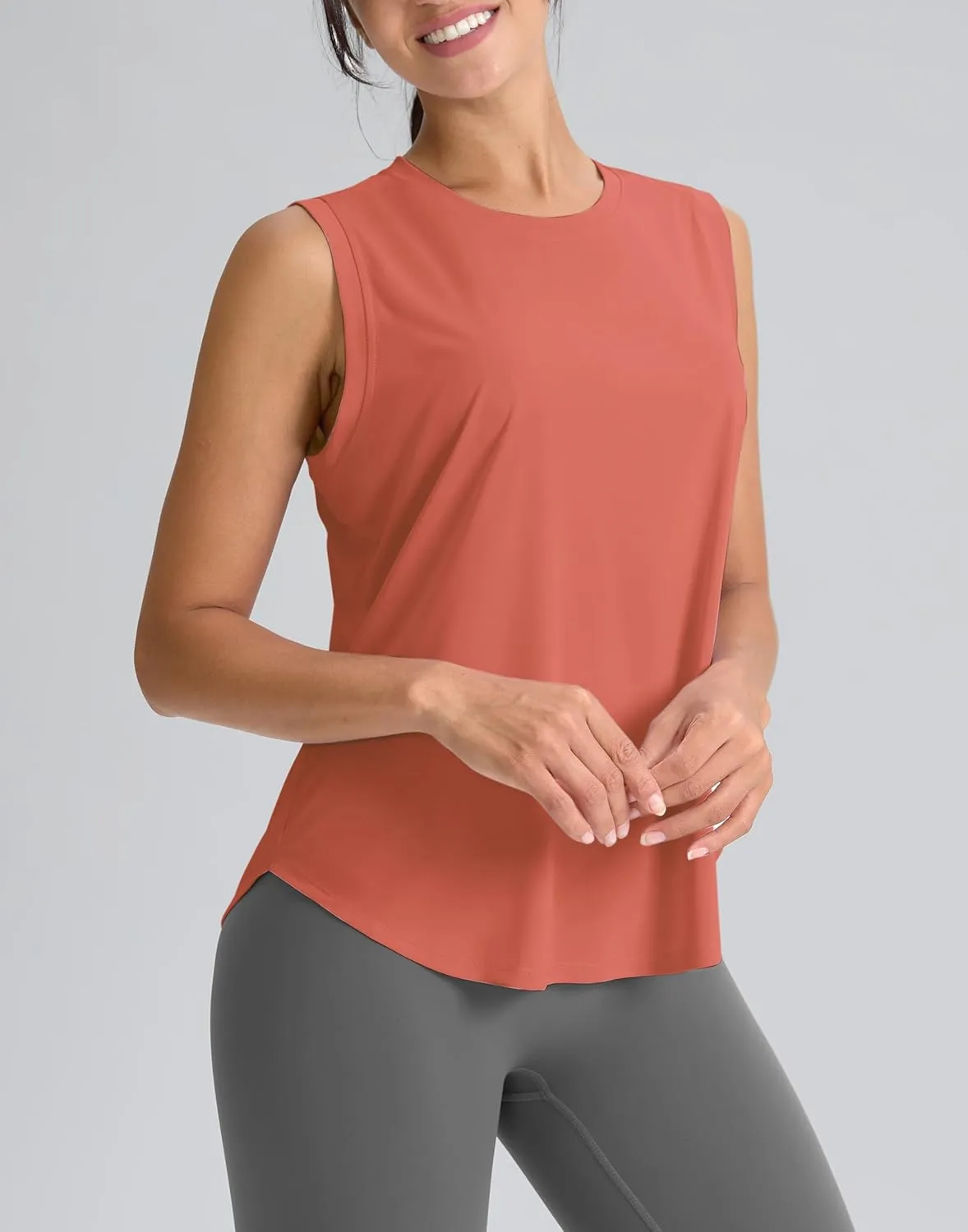SANTINY Women's Sleeveless Workout Tops Breathable Lightweight Active Tennis Yoga Shirts Athletic Running Tank Tops for Women